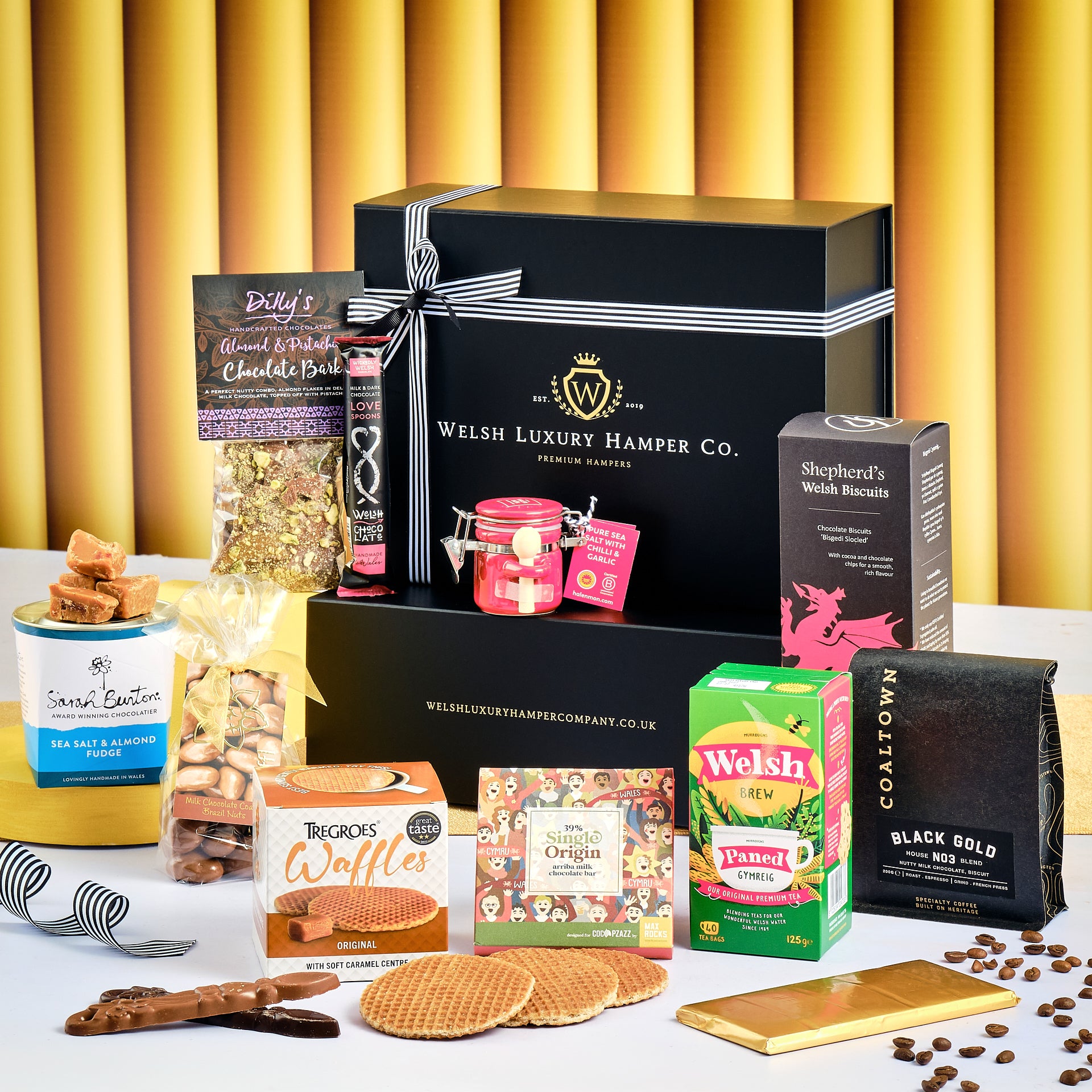 The Welcome to Wales Hamper – Welsh Luxury Hamper Co.